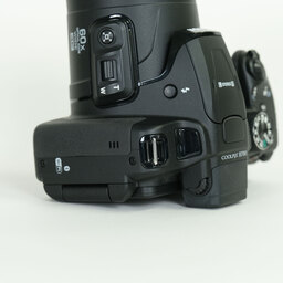 Nikon COOLPIX B700 ブラック Nikon COOLPIX B700 ブラック