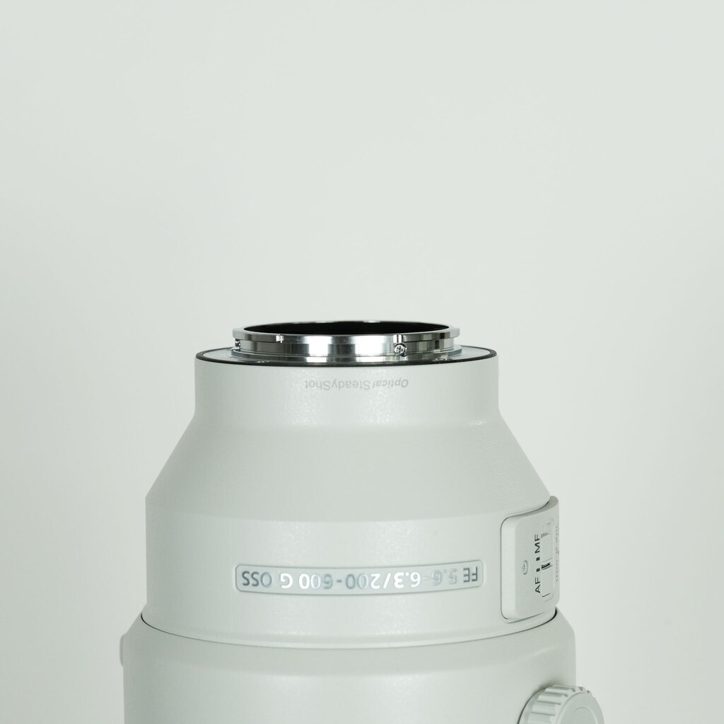 SONY FE 200-600mm F5.6-6.3 G OSS SEL200600G