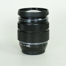 OLYMPUS M.ZUIKO DIGITAL ED 12-40mm F2.8 PRO