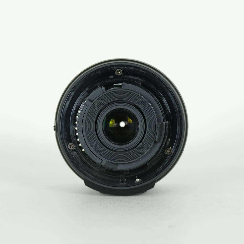 Nikon AF-S DX NIKKOR 18-55mm f3.5-5.6G VR II