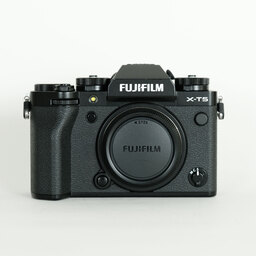 FUJIFILM X-T5