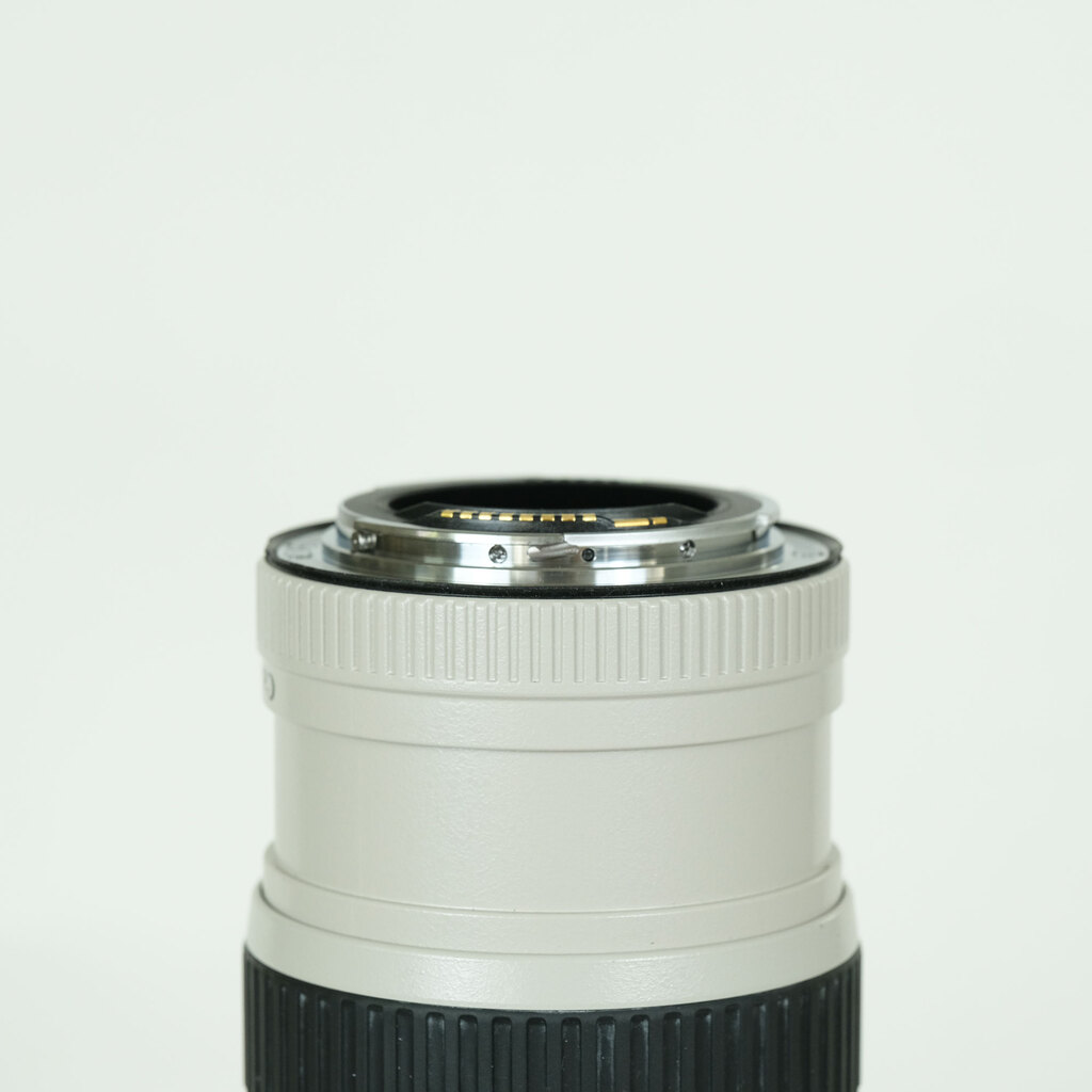 Canon EF70-200mm F4L IS USM Canon EF70-200mm F4L IS USM