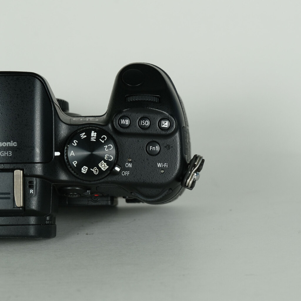 Panasonic LUMIX DMC-GH3 Panasonic LUMIX DMC-GH3