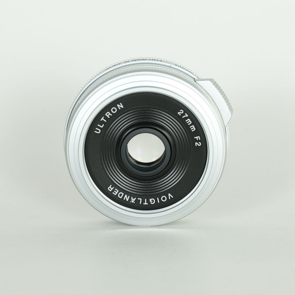 Voigtlander ULTRON 27mm F2 X-mount(フジフイルムX用) シルバー Voigtlander ULTRON 27mm F2 X-mount(フジフイルムX用) シルバー