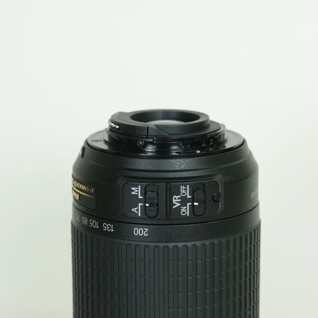 Nikon AF-S DX Zoom-Nikkor 55-200mm F4-5.6G ED ブラック Nikon AF-S DX Zoom-Nikkor 55-200mm F4-5.6G ED ブラック