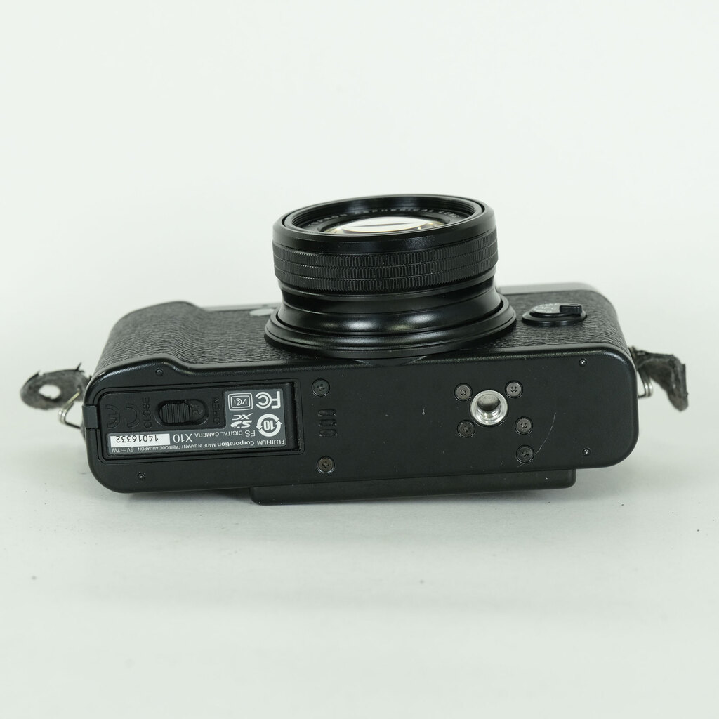 FUJIFILM X10 ブラック FUJIFILM X10 ブラック