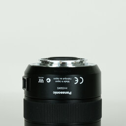 Panasonic LEICA DG MACRO-ELMARIT 45mm F2.8 ASPH. MEGA O.I.S.
