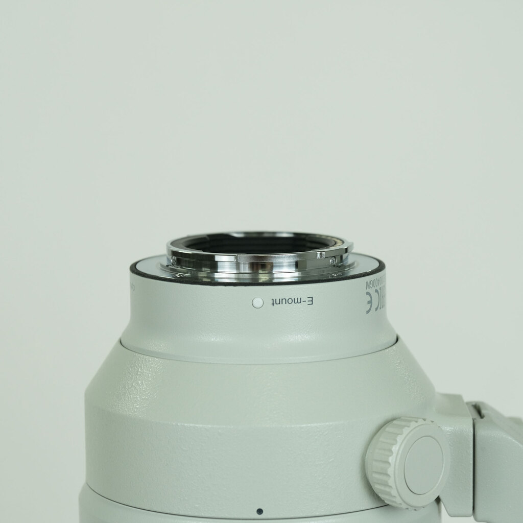 SONY FE 100-400mm F4.5-5.6 GM OSS SEL100400GM SONY FE 100-400mm F4.5-5.6 GM OSS SEL100400GM
