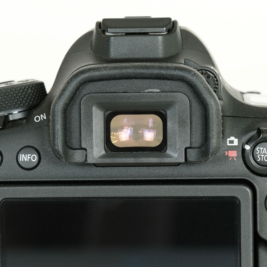 Canon EOS 6D Mark II