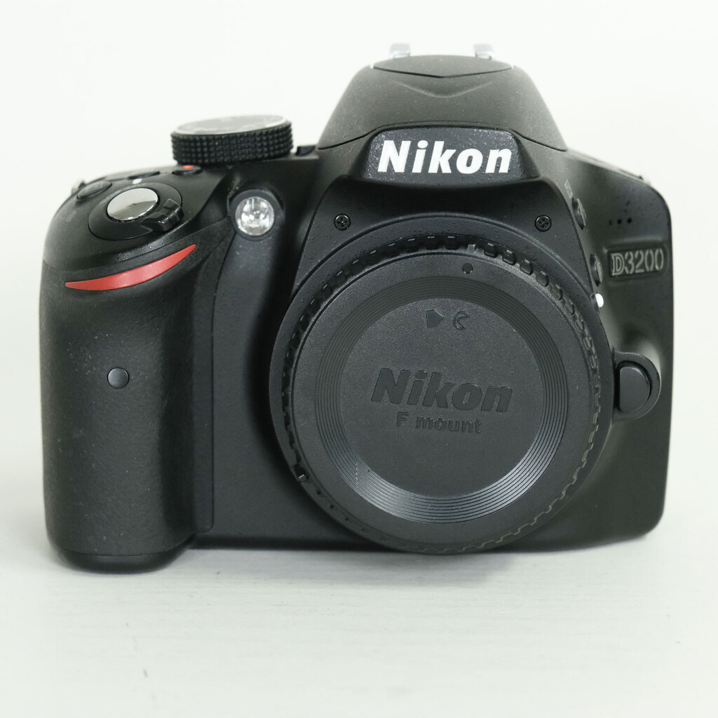 Nikon D3200ボディ ブラック