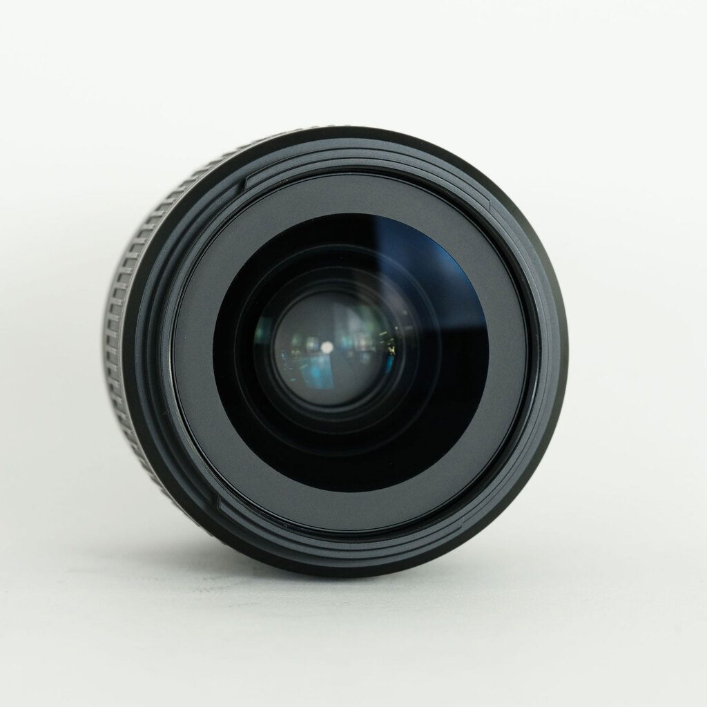 Nikon AF-S NIKKOR 35mm f/1.8G ED Nikon AF-S NIKKOR 35mm f/1.8G ED