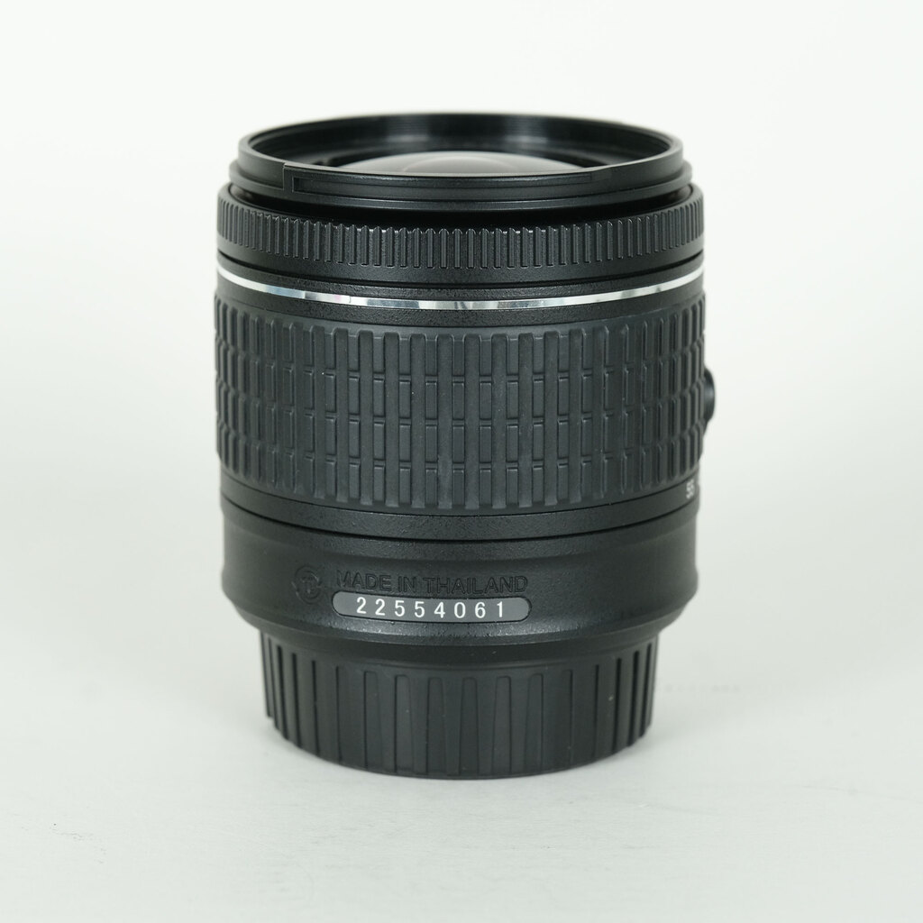 Nikon AF-P DX NIKKOR 18-55mm F3.5-5.6G VR Nikon AF-P DX NIKKOR 18-55mm F3.5-5.6G VR