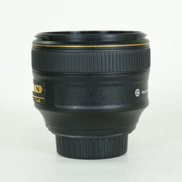 Nikon AF-S NIKKOR 58mm f/1.4G Nikon AF-S NIKKOR 58mm f/1.4G