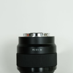 SONY FE 50mm F1.8 SEL50F18F