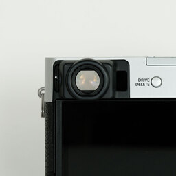 FUJIFILM X100V シルバー