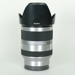 SONY E18-200mm F3.5-6.3 OSS SEL18200
