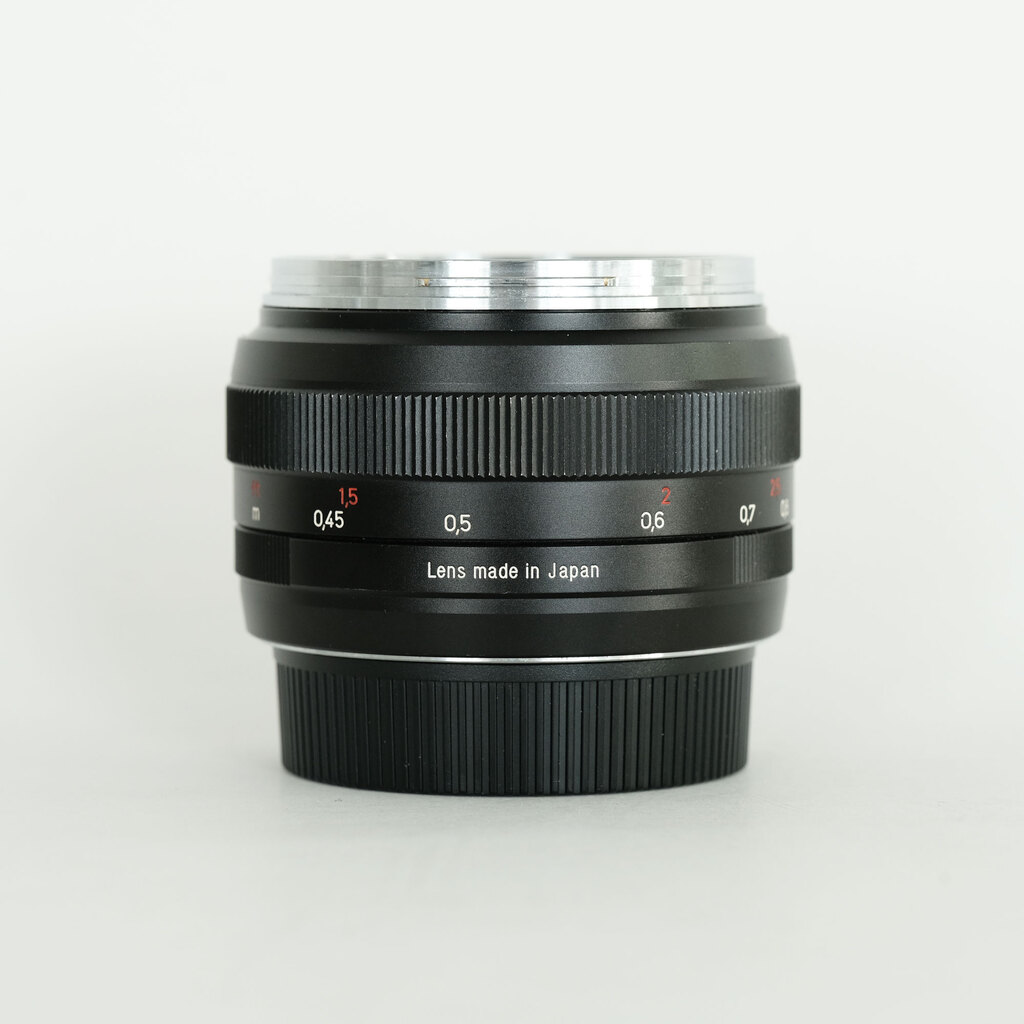 Carl Zeiss Planar T* 50mm F1.4 ZE [キヤノンEF用]