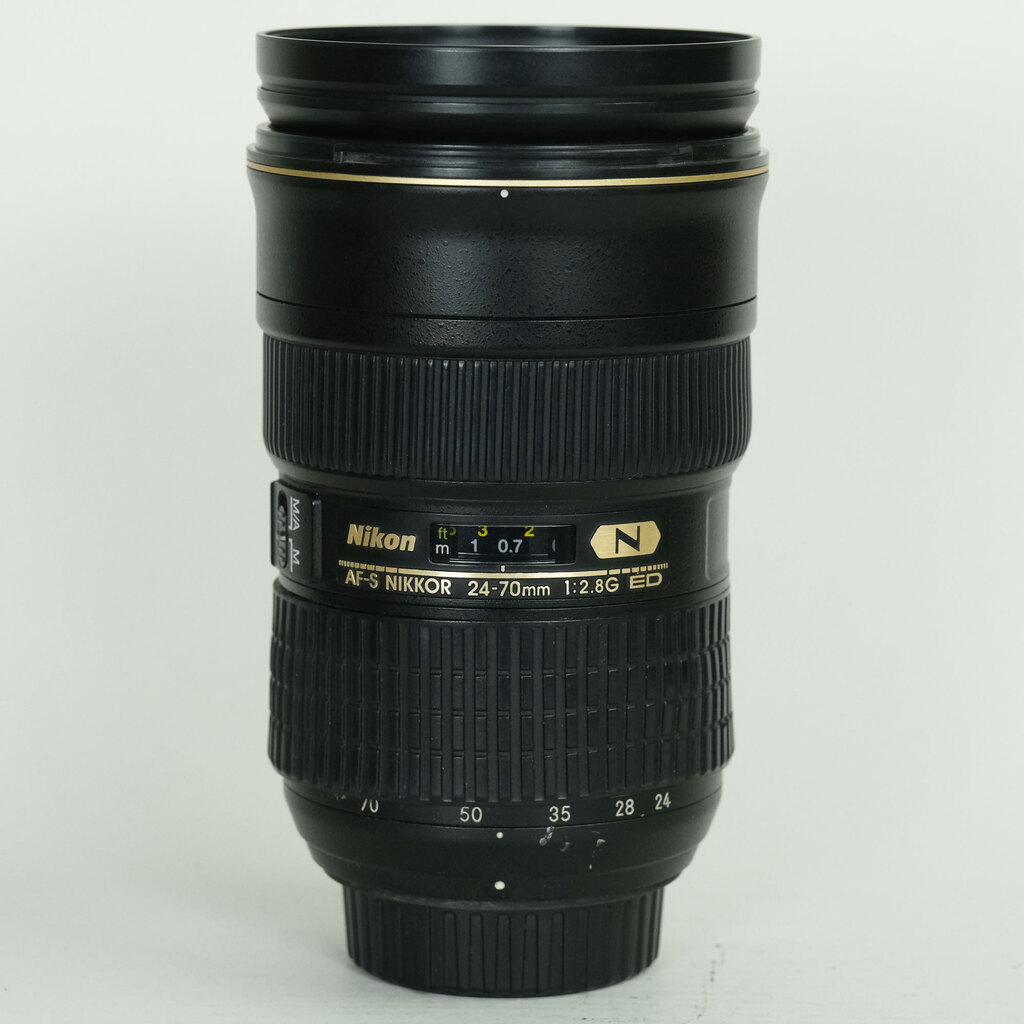Nikon AF-S NIKKOR 24-70mm f/2.8G ED Nikon AF-S NIKKOR 24-70mm f/2.8G ED