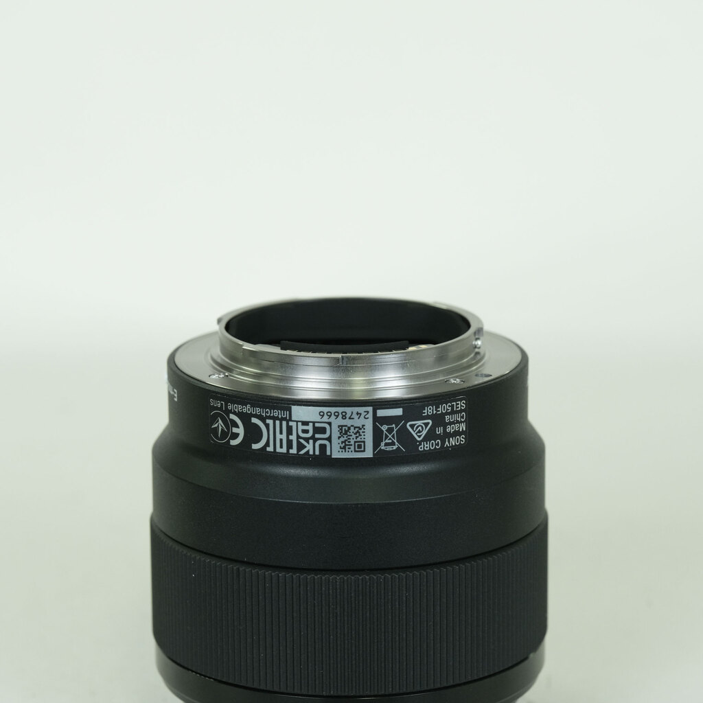 SONY FE 50mm F1.8 SEL50F18F SONY FE 50mm F1.8 SEL50F18F