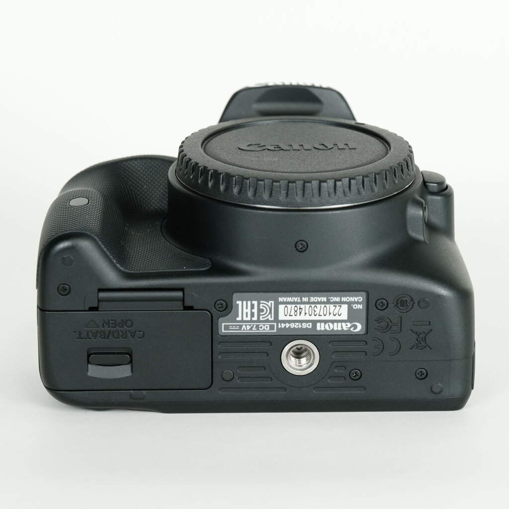 Canon EOS Kiss X7の出品 | ONE SCENE（ワンシーン）