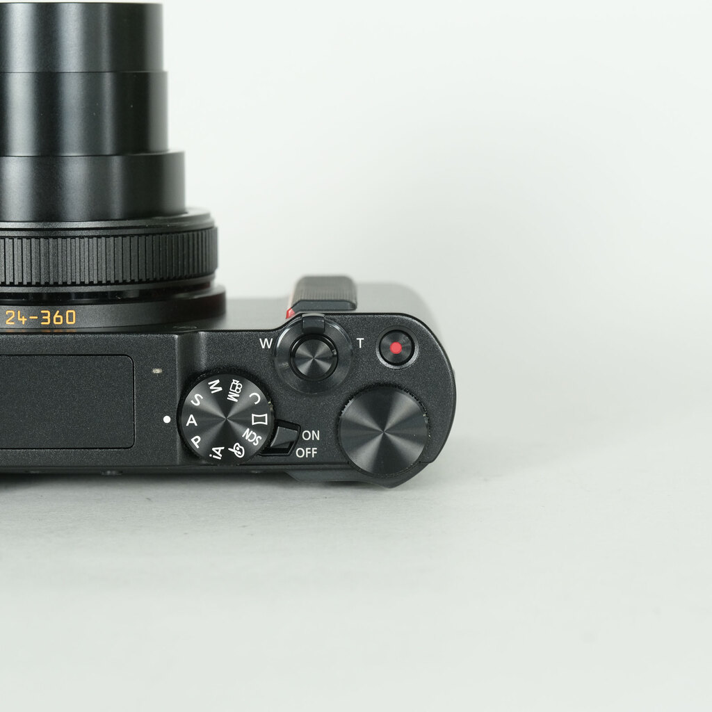 Panasonic LUMIX DC-TX2D ブラック