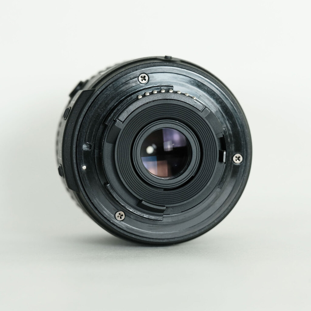 Nikon AF-S DX NIKKOR 18-55mm f3.5-5.6G VR II