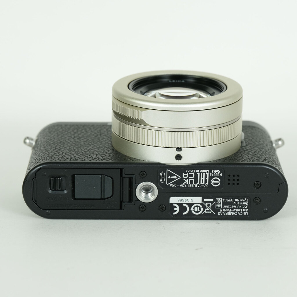 LEICA D-LUX8 100 YEARS OF LEICA [19197]