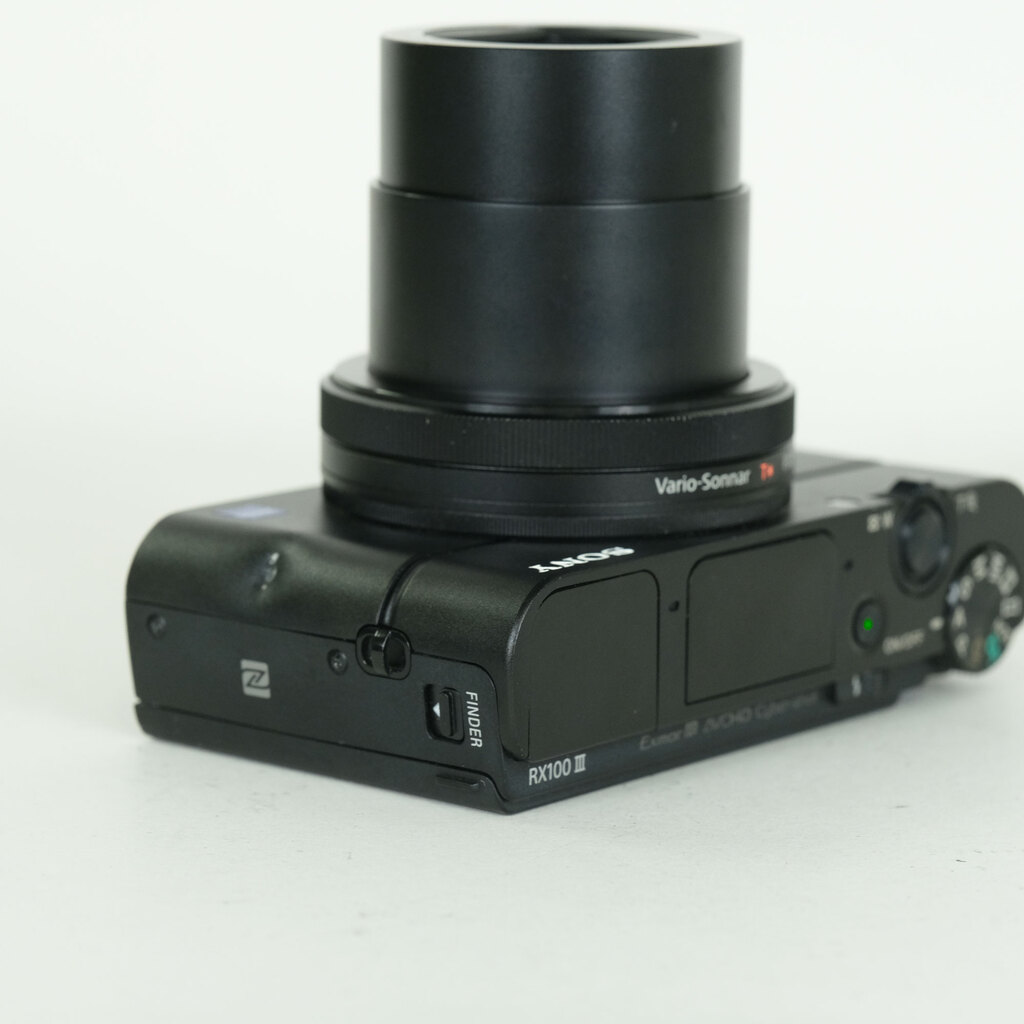 SONY Cyber-shot DSC-RX100M3