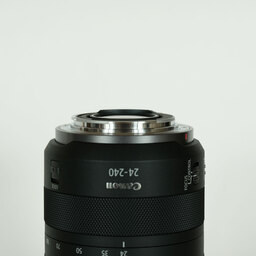 Canon RF24-240mm F4-6.3 IS USM