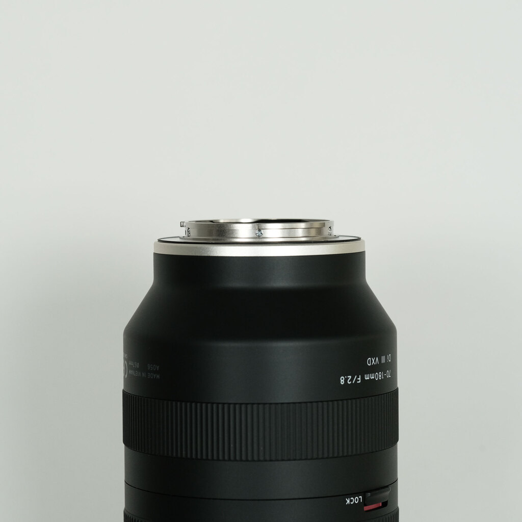 TAMRON 70-180mm F/2.8 Di III VXD (Model A056) [ ソニーE用 ]