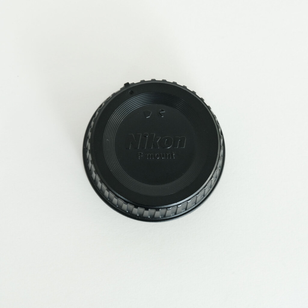 Nikon AF-S NIKKOR 35mm f/1.8G ED Nikon AF-S NIKKOR 35mm f/1.8G ED