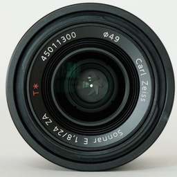 SONY Sonnar T* E 24mm F1.8 ZA SEL24F18Z