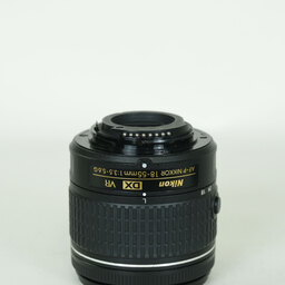 Nikon AF-P DX NIKKOR 18-55mm F3.5-5.6G VR
