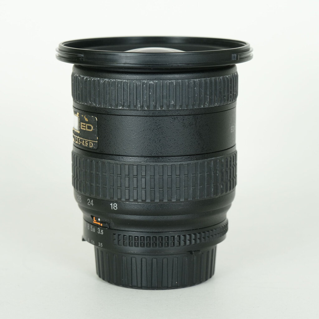 Nikon Ai AF Zoom-Nikkor 18-35mm F3.5-4.5D IF-ED