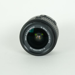 Nikon AF-S DX NIKKOR 18-55mm f3.5-5.6G VR II