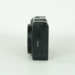 RICOH GR DIGITAL IV