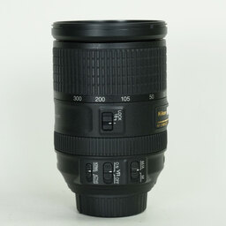 Nikon AF-S DX NIKKOR 18-300mm F3.5-5.6G ED VR