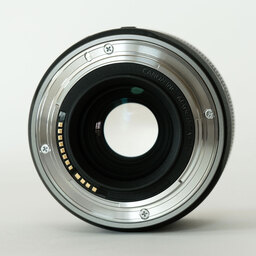 Canon RF24mm F1.8 MACRO IS STM