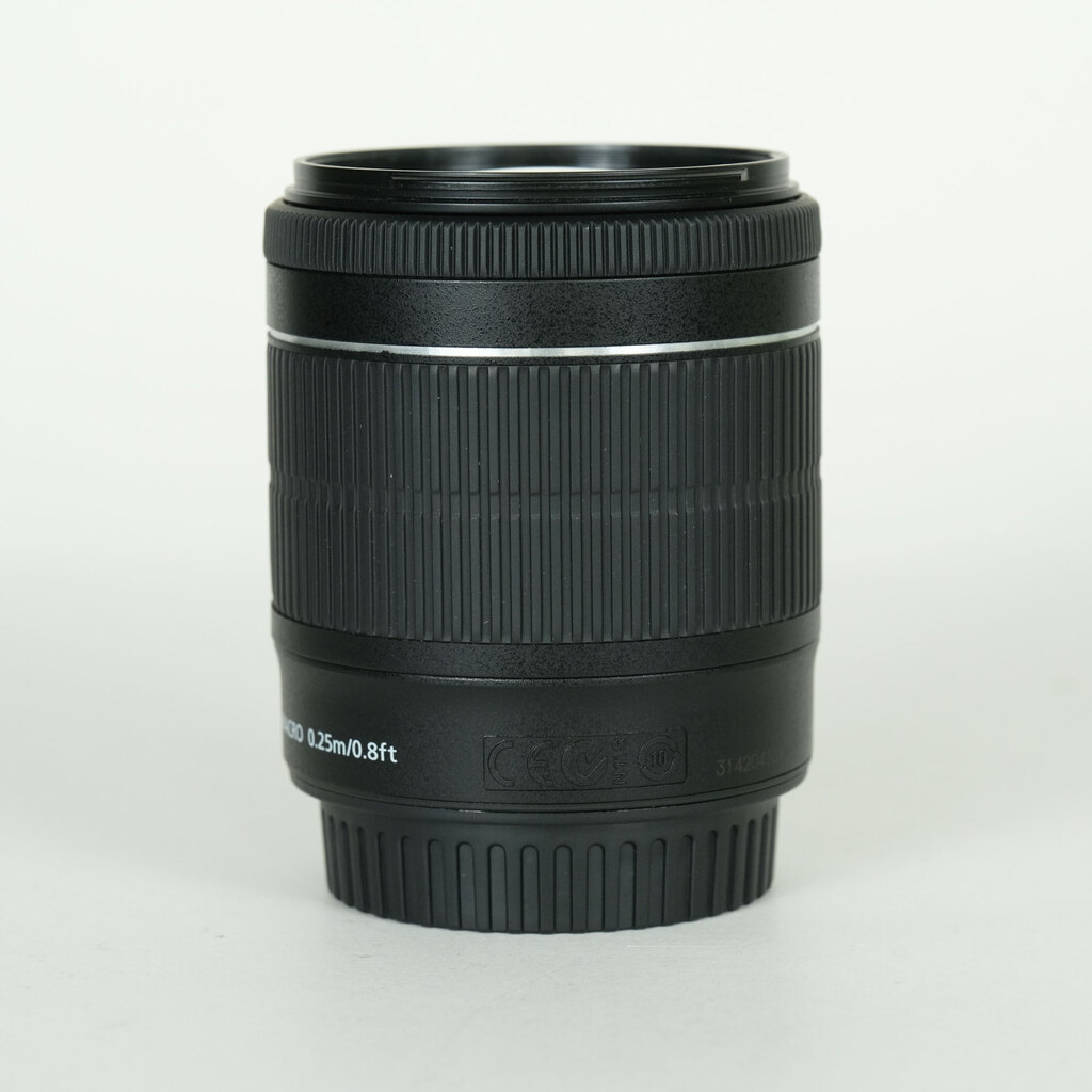 Canon EF-S18-55mm F3.5-5.6 IS STM