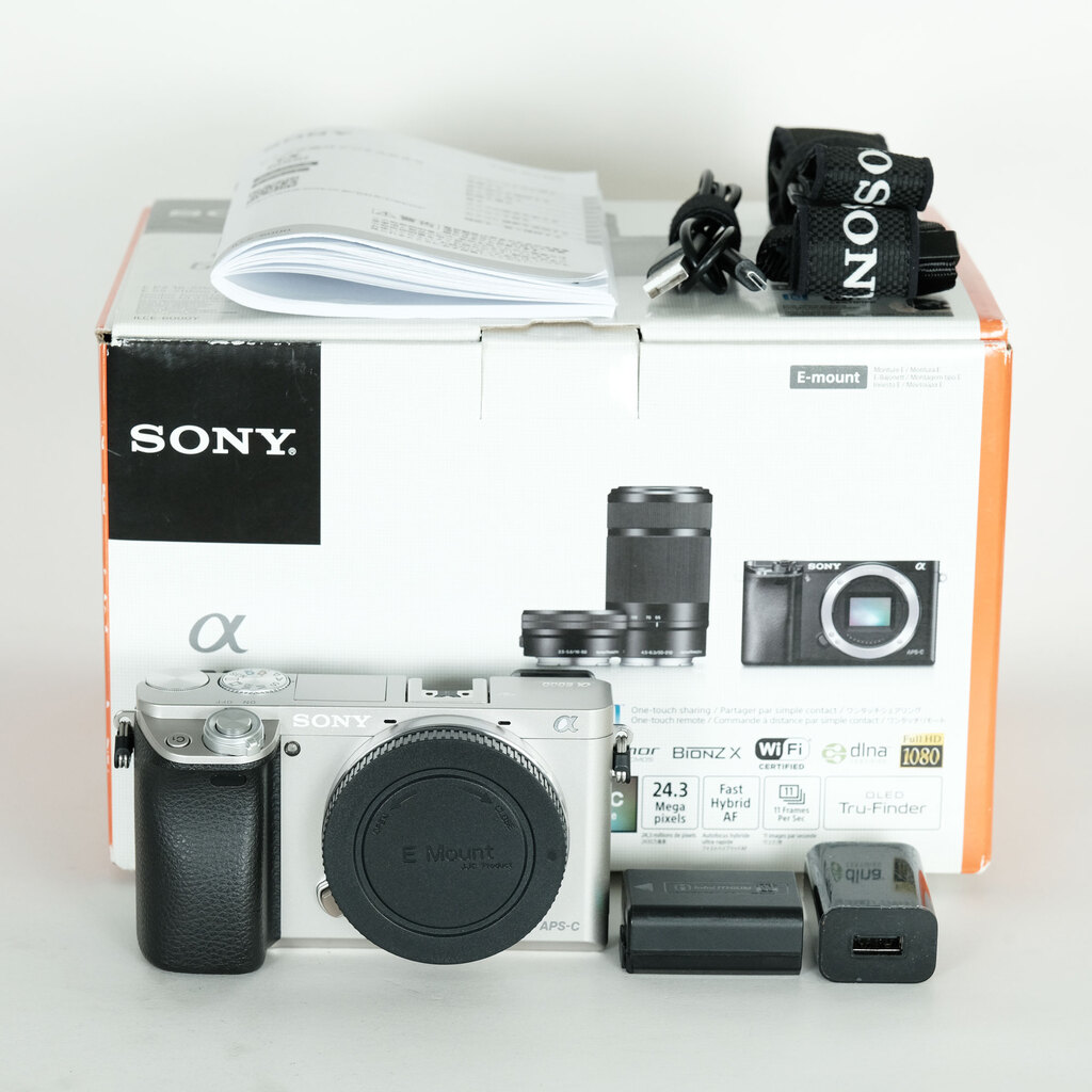 SONY α6000（ILCE-6000）