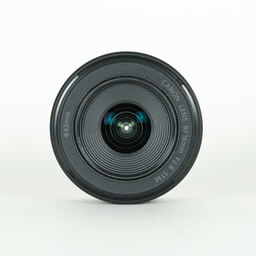 Canon RF16mm F2.8 STM