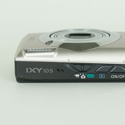Canon IXY 10S シルバー