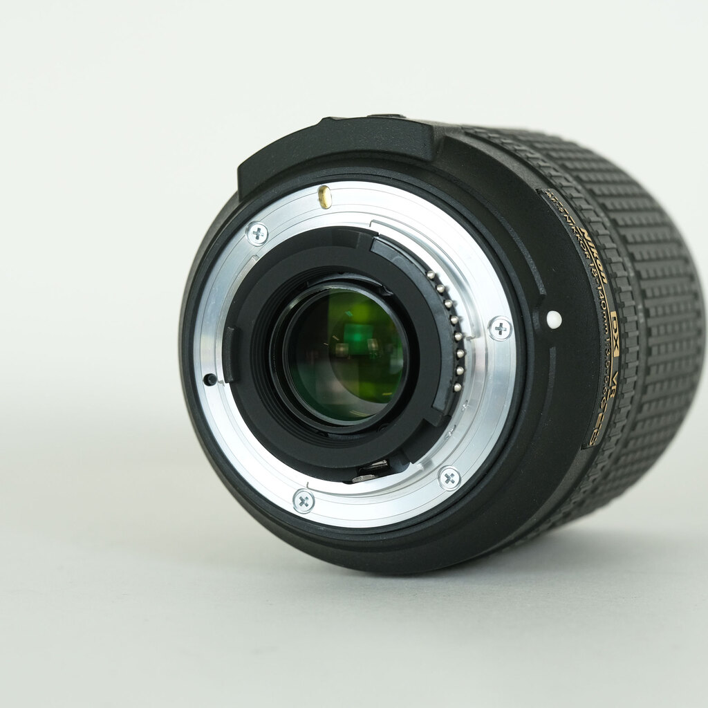 Nikon AF-S DX NIKKOR 18-140mm F3.5-5.6G ED VR