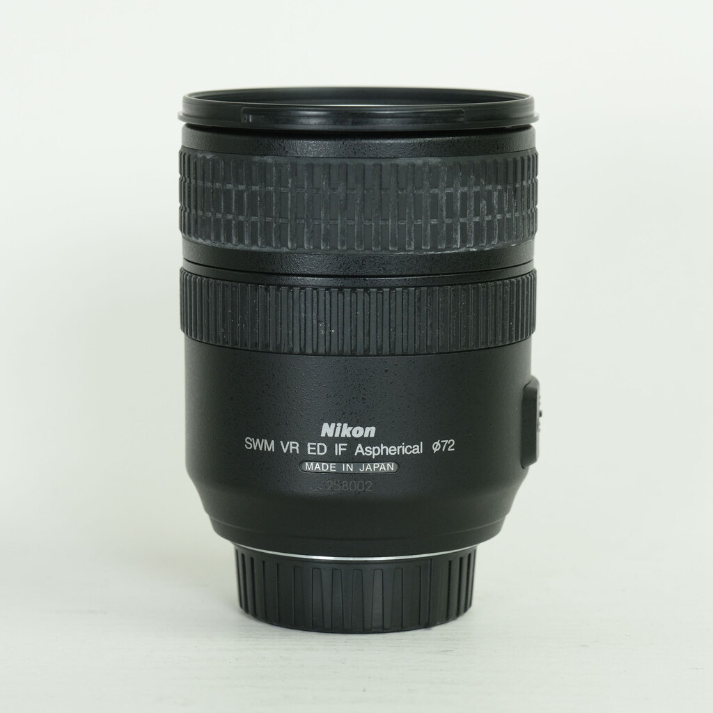 Nikon AF-S VR Zoom-Nikkor 24-120mm F3.5-5.6G IF-ED Nikon AF-S VR Zoom-Nikkor 24-120mm F3.5-5.6G IF-ED