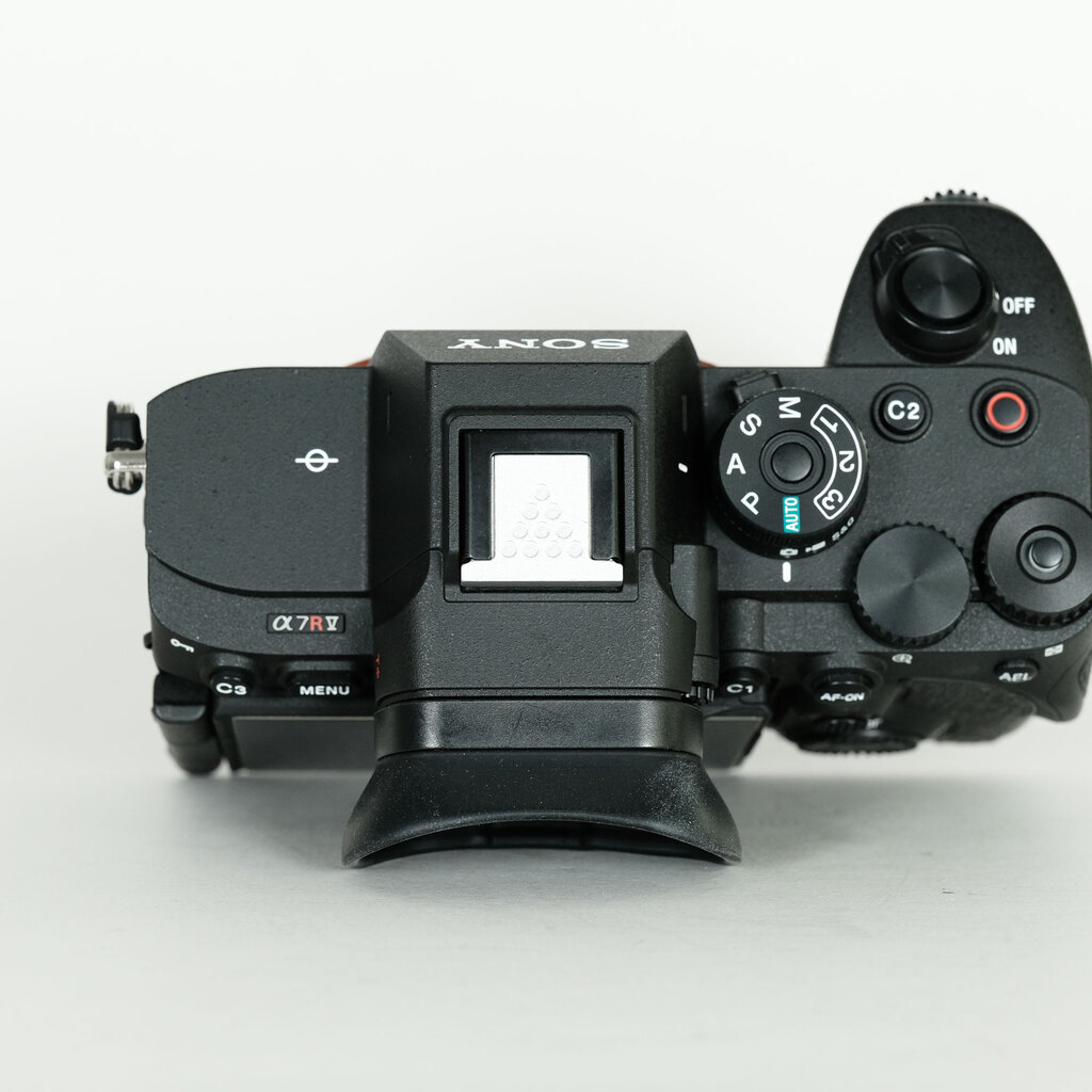 SONY α7R V（ILCE-7RM5）の出品 | ONE SCENE（ワンシーン）