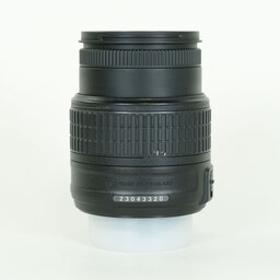 Nikon AF-S DX NIKKOR 18-55mm f3.5-5.6G VR II Nikon AF-S DX NIKKOR 18-55mm f3.5-5.6G VR II