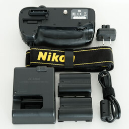 Nikon D7200 バッテリーパックキット