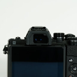 OLYMPUS OM-D E-M10 Mark II OLYMPUS OM-D E-M10 Mark II