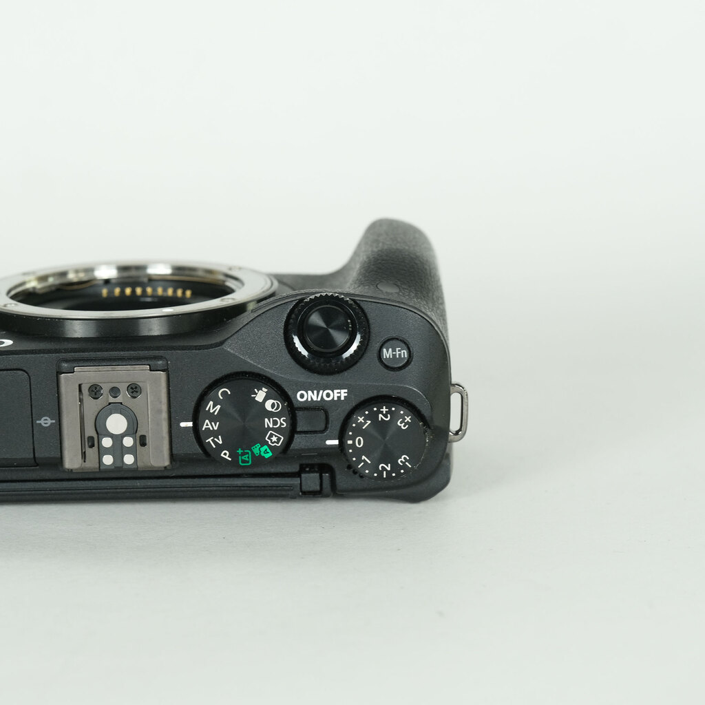 Canon EOS M3 ボディ ブラック Canon EOS M3 ボディ ブラック