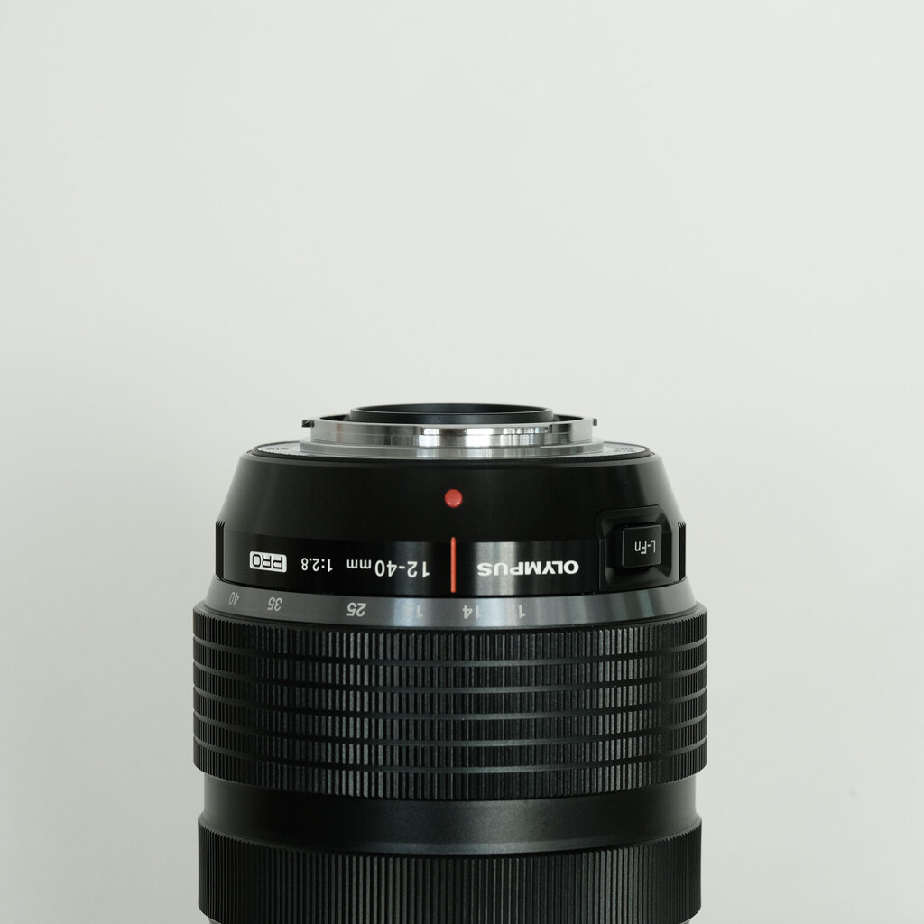 OLYMPUS M.ZUIKO DIGITAL ED 12-40mm F2.8 PRO